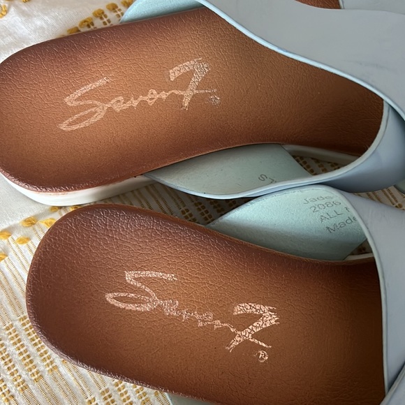 Light Blue slip on sandals - Picture 3 of 3